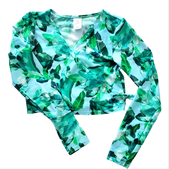 TOP ONLY Girl's Size XL (14/16) Art Class Long Sleeve Swim‎ Top Green Leaf Print - Picture 1 of 9